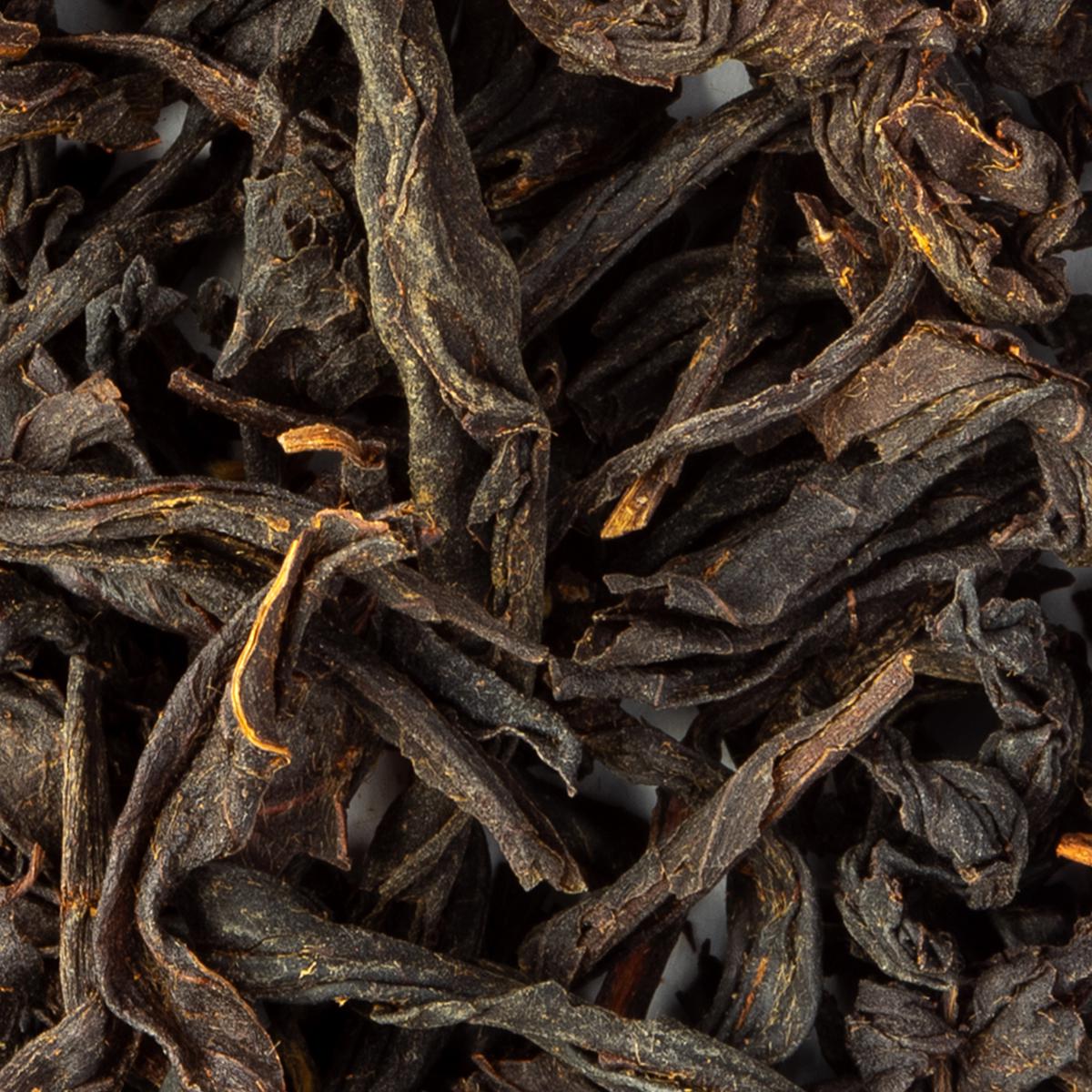 Bio Lapsang Souchong Schwarztee – Made in Thé, Nahaufnahme